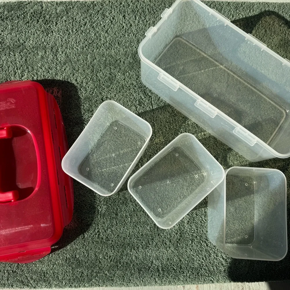 Lock & Lock Red Trio Storage Container - Picture 4 of 7